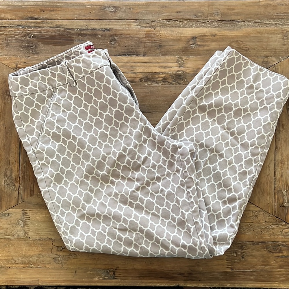 Merona Beige & White Patterned Cropped Pants